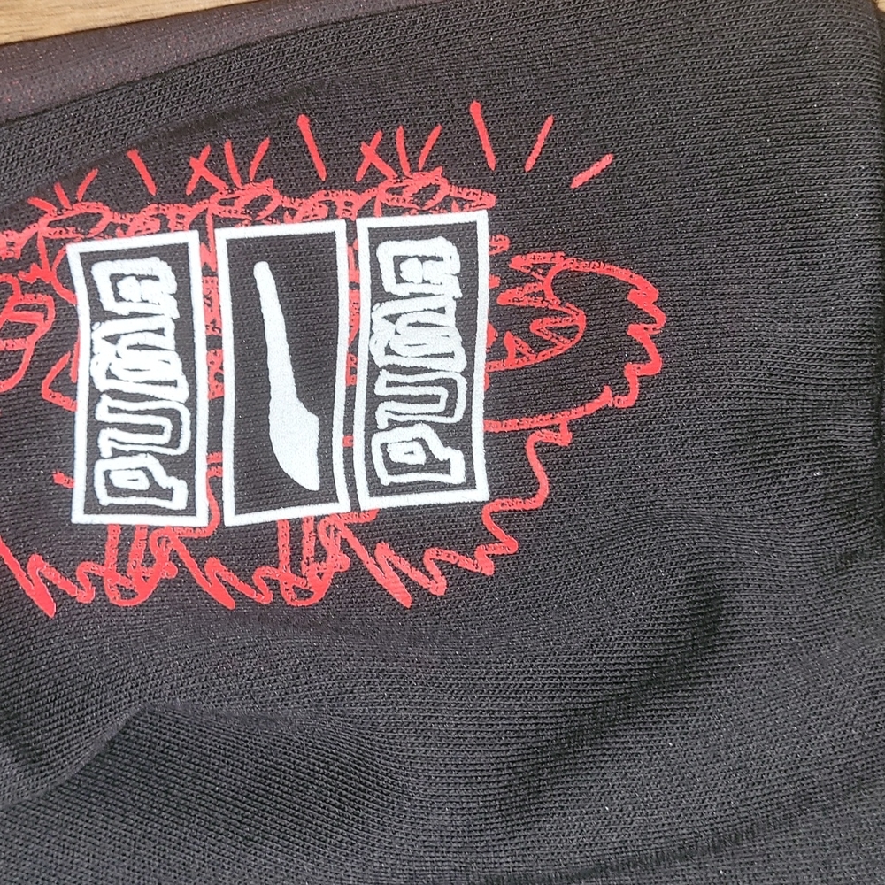 New Puma sweatsuit with multi-logos and a full zip jacket sizes L,XL and XXL - Picture 2 of 8
